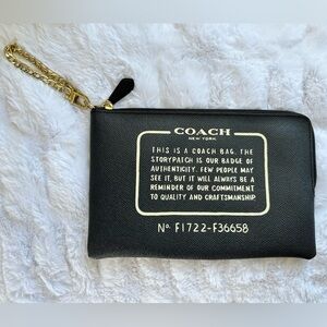 COACH zipper wristlet